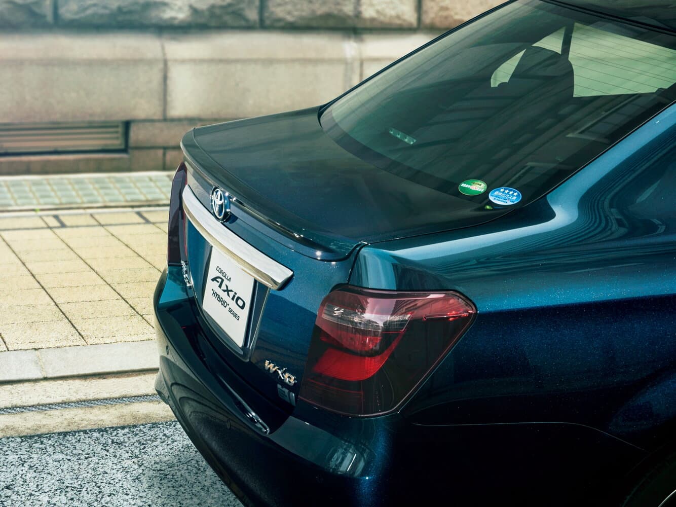 Toyota Corolla XI (E160, E170) Рестайлинг 2 Седан Axio, фото 8