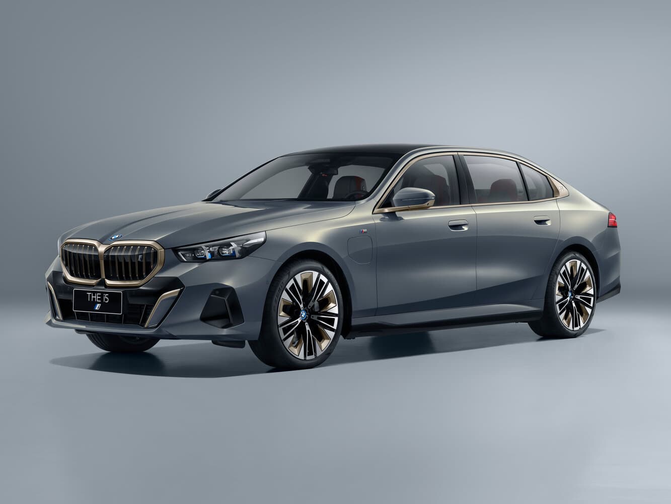 BMW i5