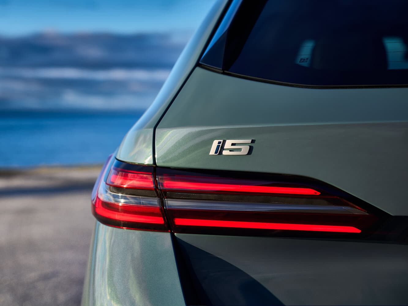 BMW i5  Универсал, фото 11