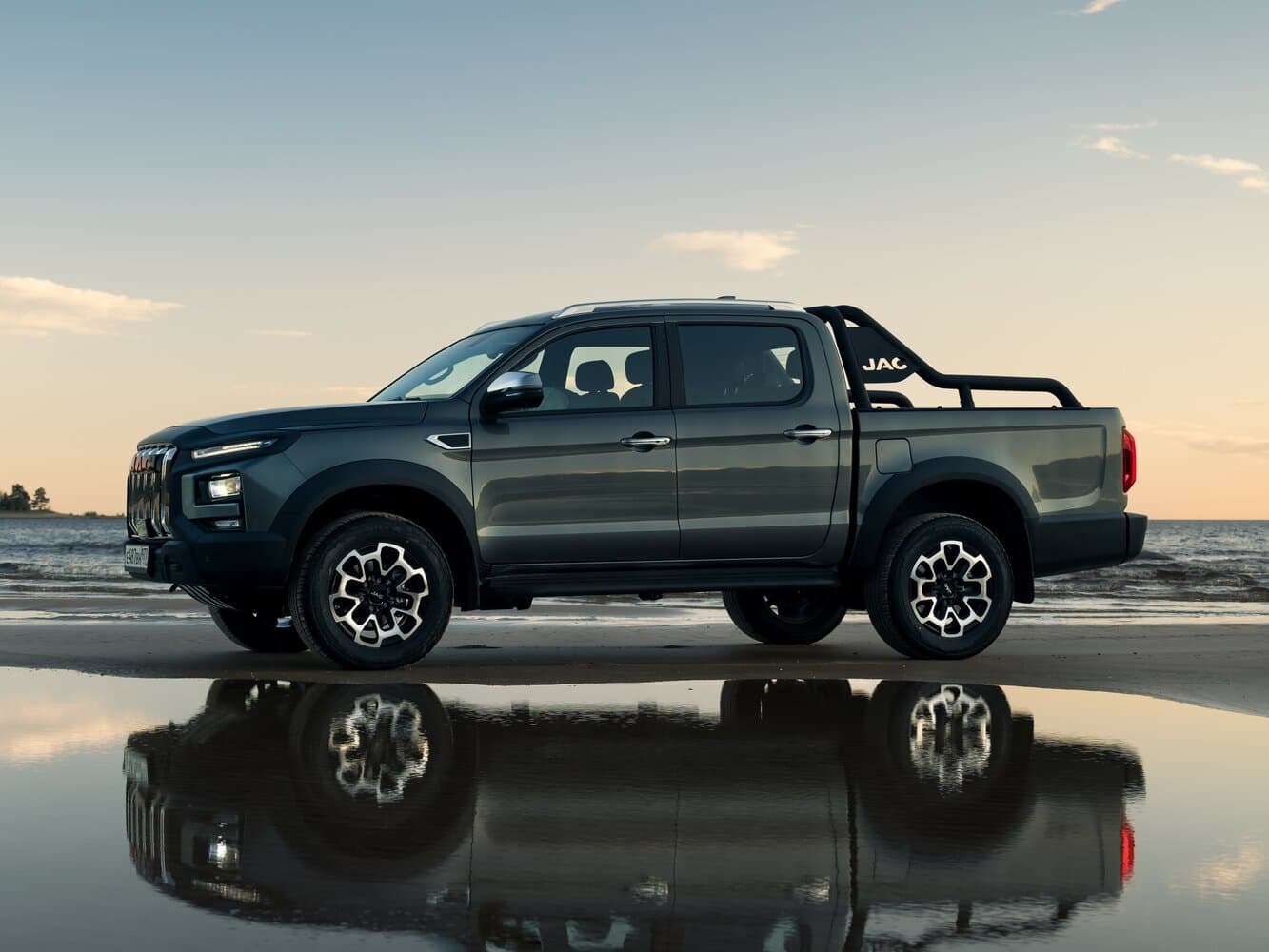 JAC T9  Пикап Двойная кабина, фото 2