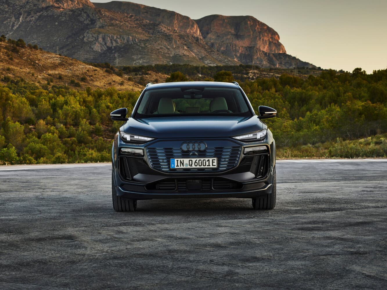 Audi, Q6 e-tron, 2026, фото 3