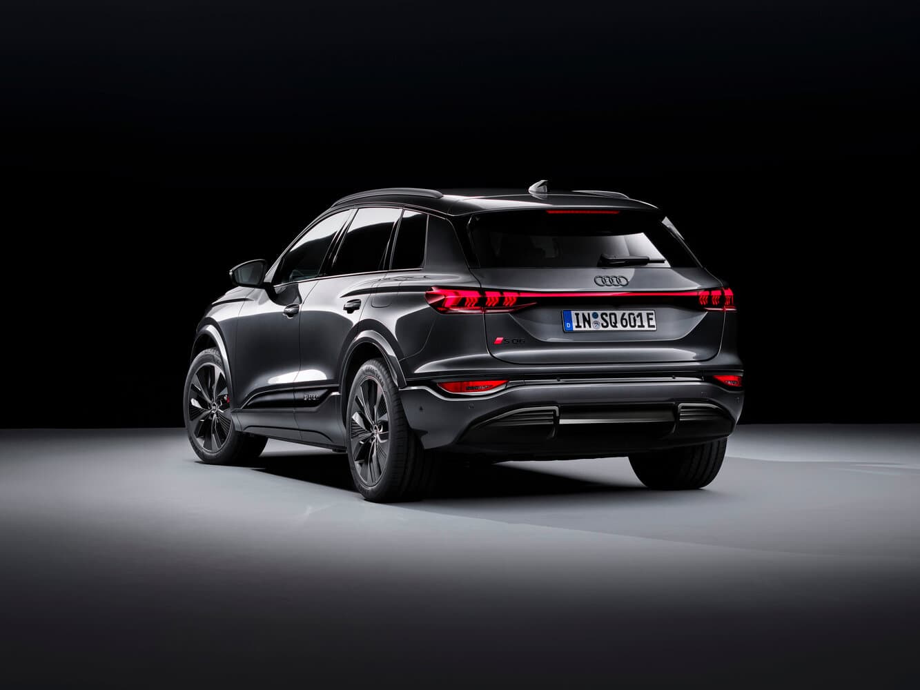 Audi, SQ6 e-tron, 2026, фото 5