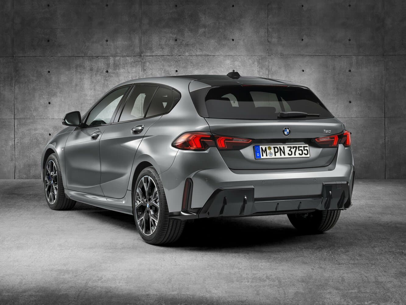 BMW, 1 series, IV (F70), 2026, фото 4