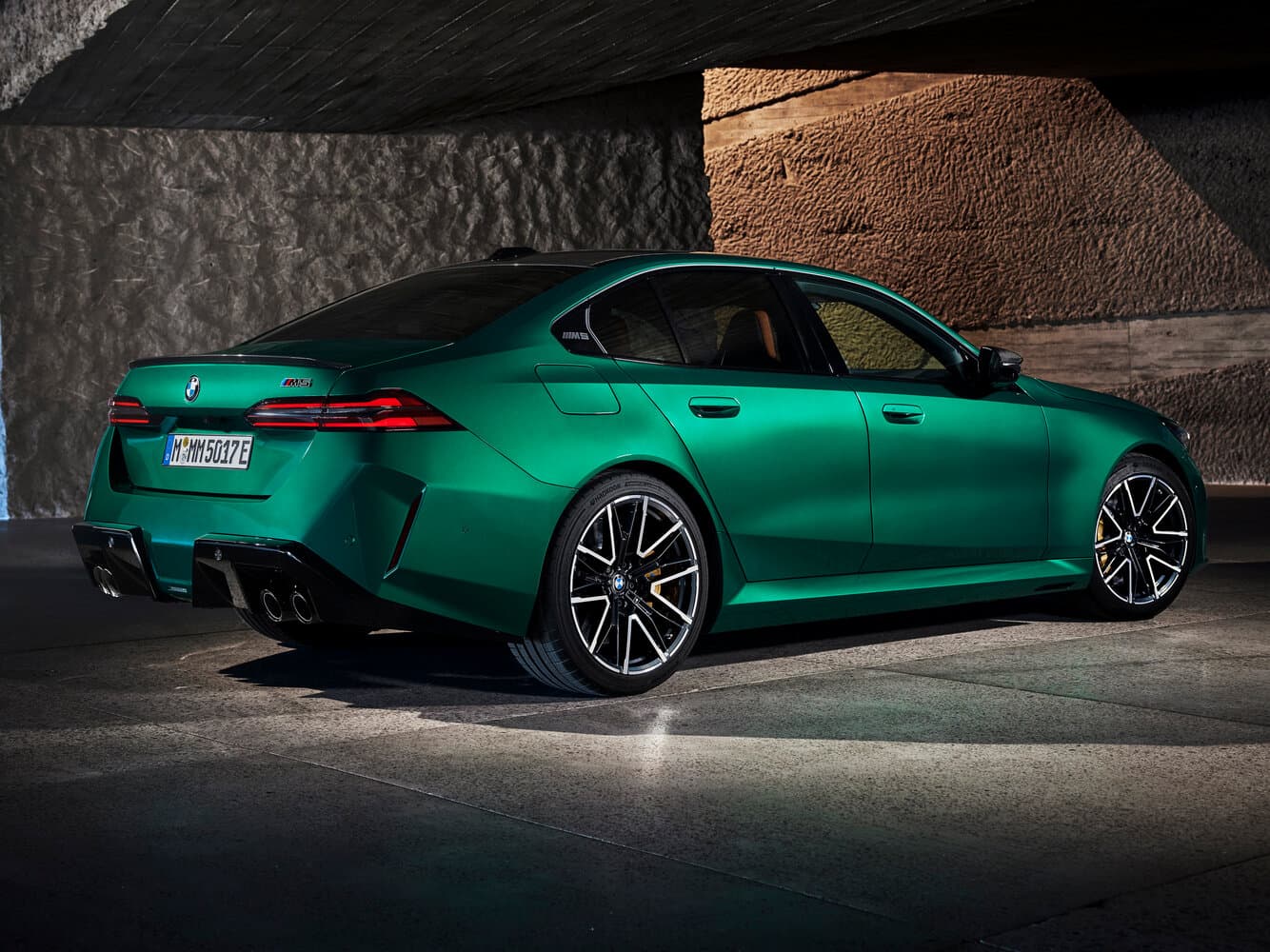 BMW M5 VII (G90) Седан, фото 5