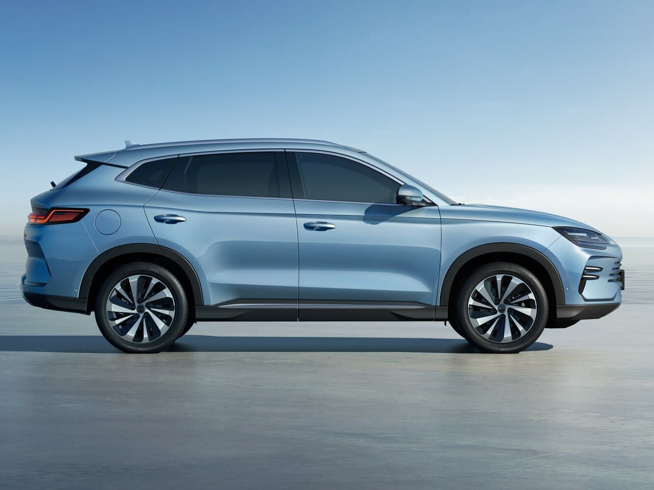 BYD Song Plus I Рестайлинг Внедорожник 5 дв. DM-i, фото 2