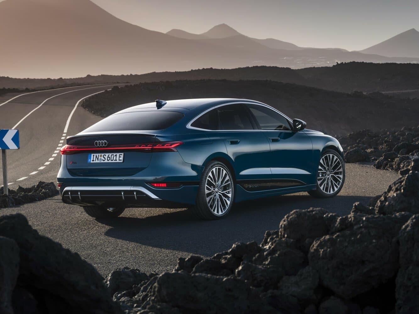 Audi, S6 e-tron, 2025, фото 2