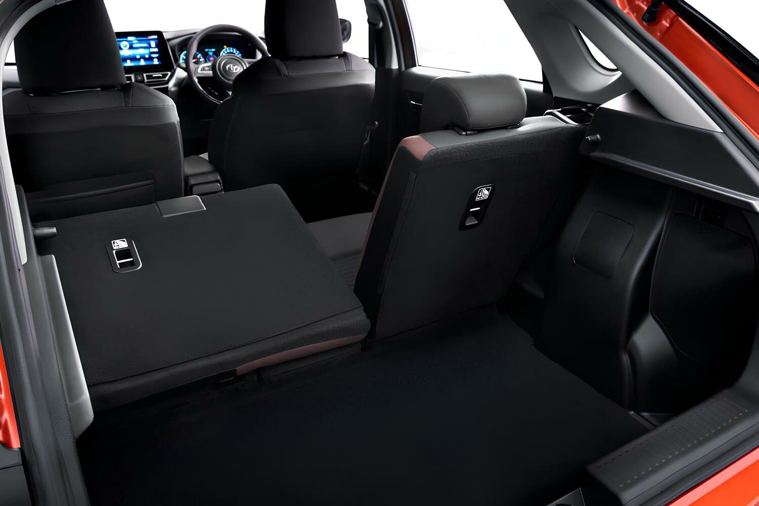 Toyota Urban Cruiser Taisor  Внедорожник 5 дв., фото 6