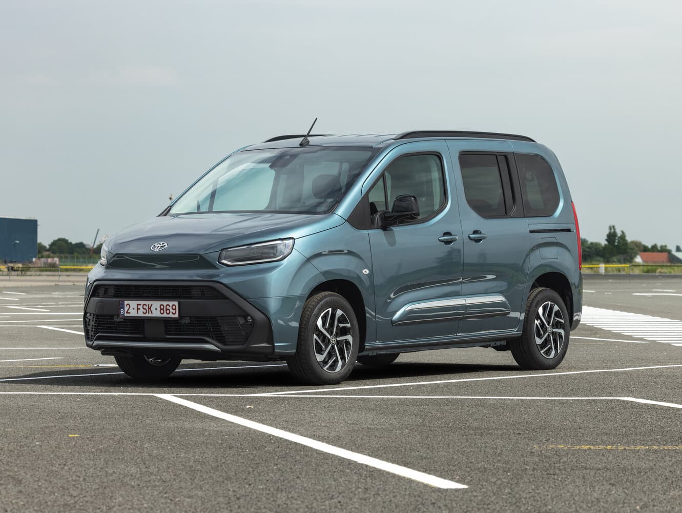 Toyota ProAce City I Рестайлинг Компактвэн Verso L1