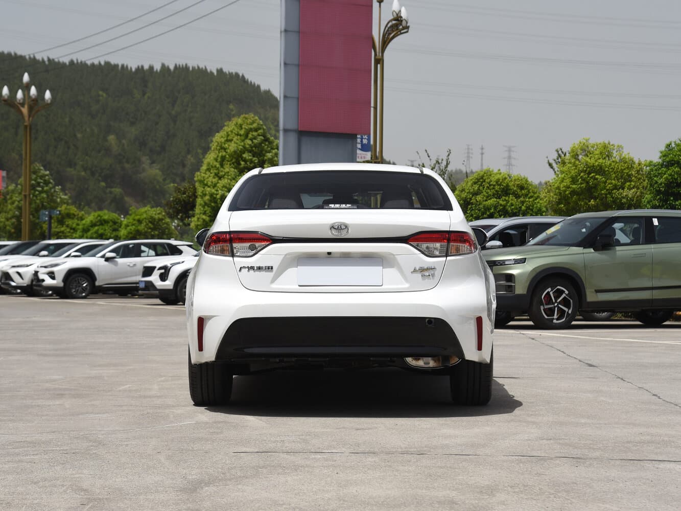 Toyota Levin XII (E210) Рестайлинг Седан, фото 4