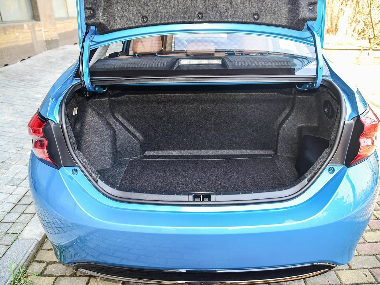 Toyota Levin XI (E170) Седан Hybrid, фото 15