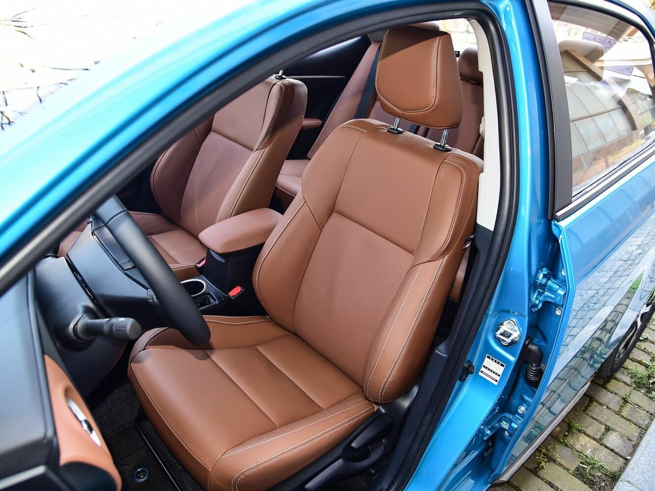 Toyota Levin XI (E170) Седан Hybrid, фото 13