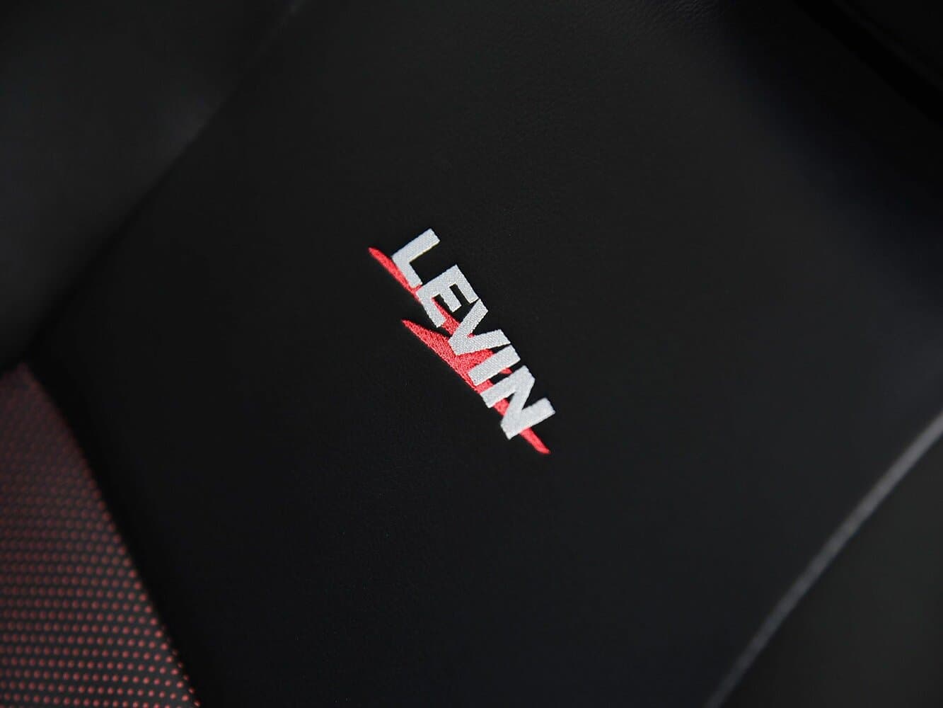 Toyota Levin XI (E170) Седан, фото 17