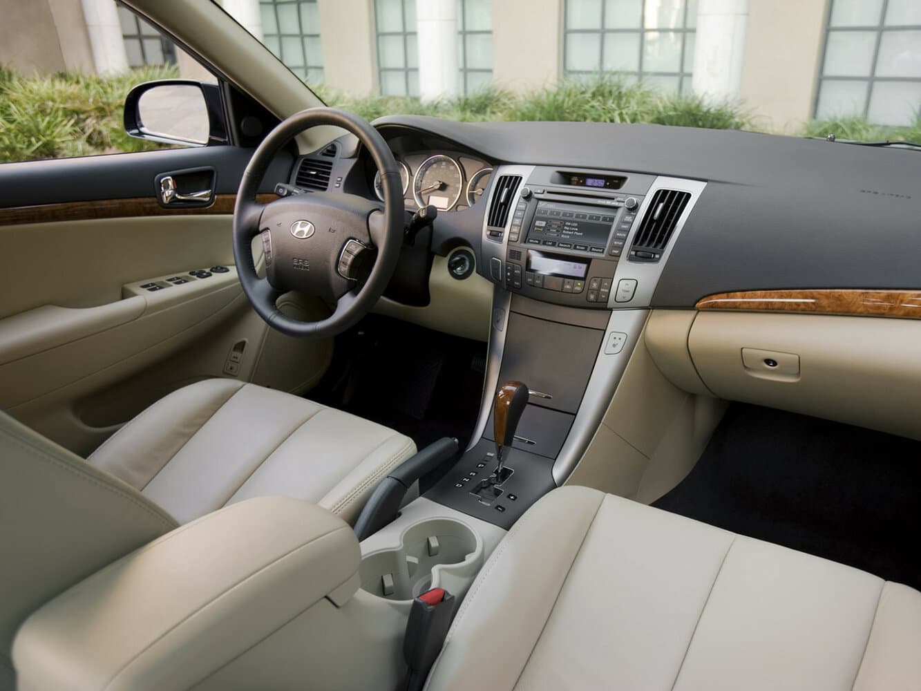Hyundai Sonata V (NF) Рестайлинг Седан, фото 7