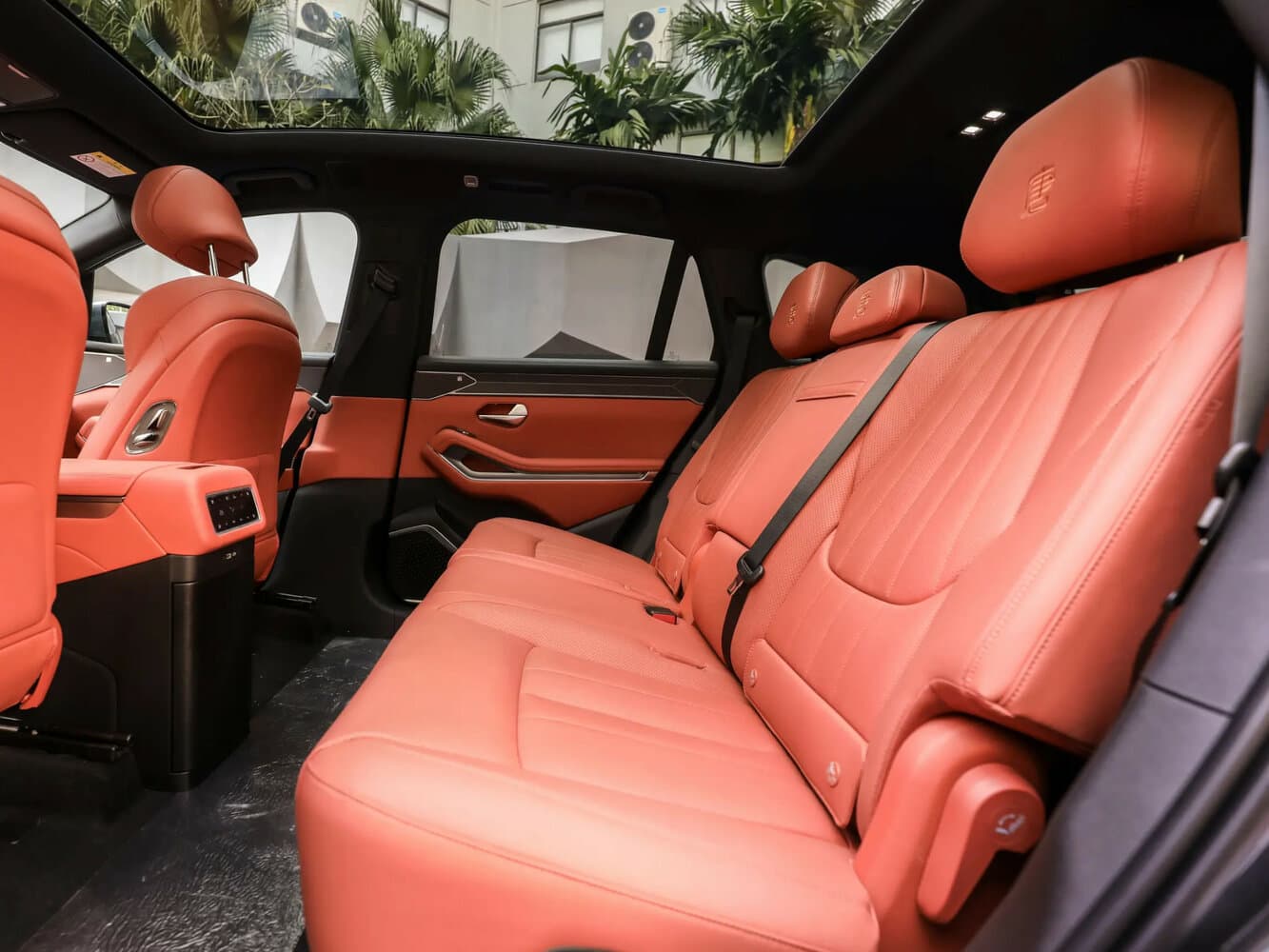 BYD, Tang L, 2026, фото 7
