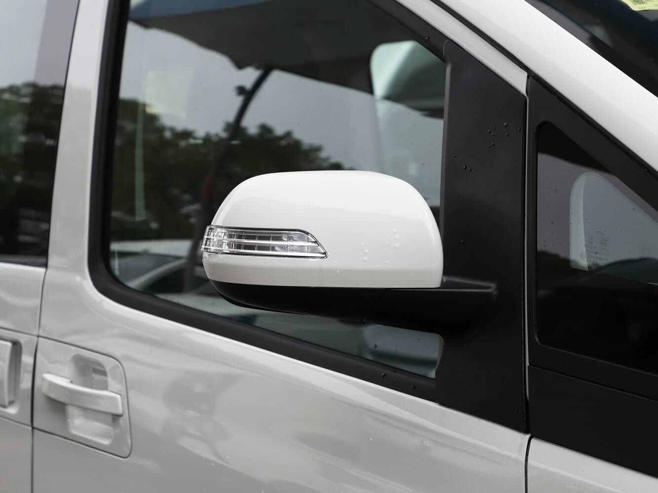 JAC Refine M3  Минивэн LWB, фото 12