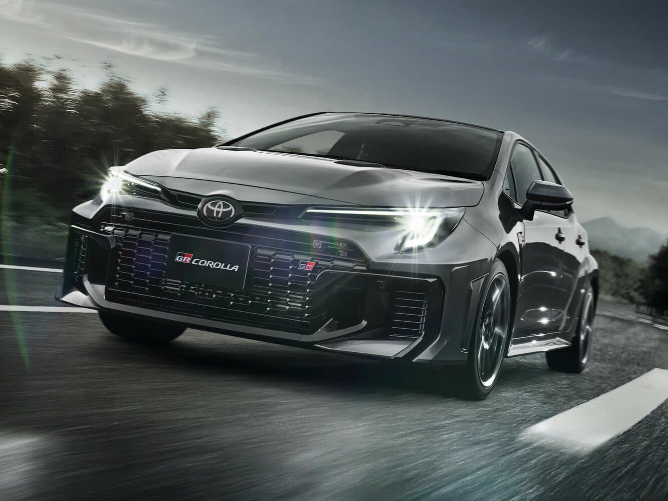 Toyota Corolla XII (E210) Рестайлинг Хэтчбек 5 дв. GR