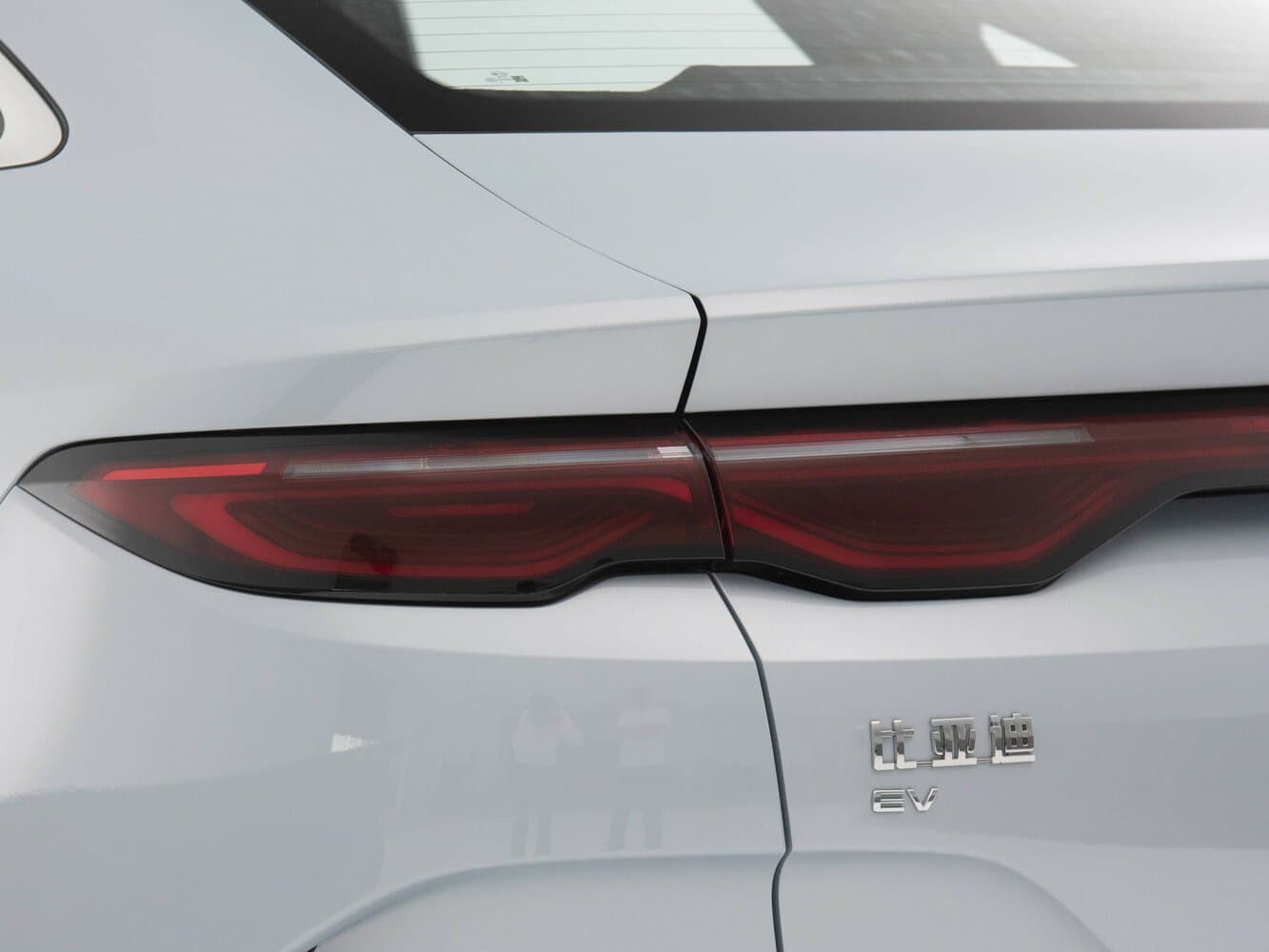 BYD Qin III Седан EV L, фото 12