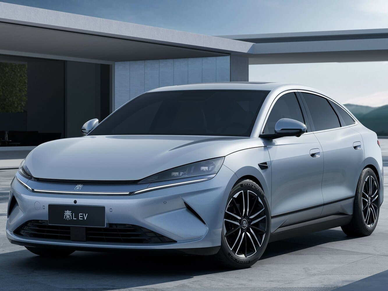 BYD Qin III Седан EV L