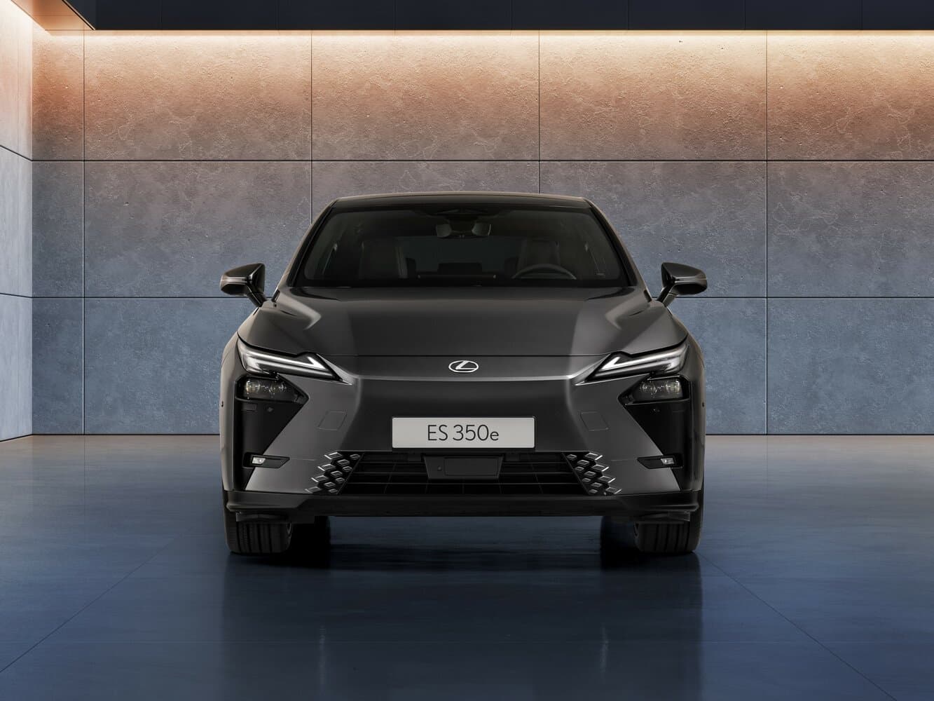 Lexus ES VIII Седан, фото 3
