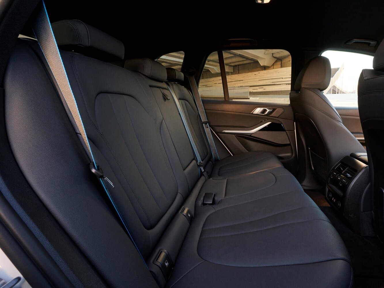 BMW iX5  Внедорожник 5 дв., фото 9