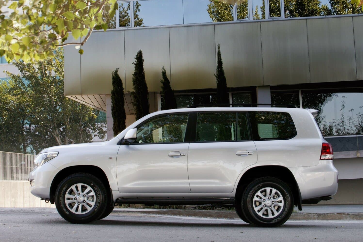 Toyota Land Cruiser 200 Series Внедорожник 5 дв., фото 2
