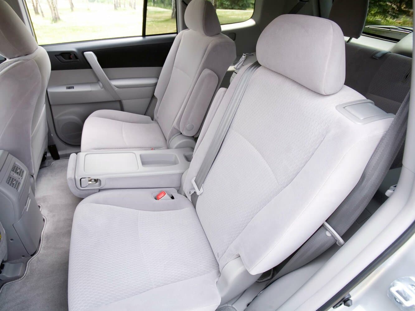 Toyota Highlander II (U40) Внедорожник 5 дв., фото 8