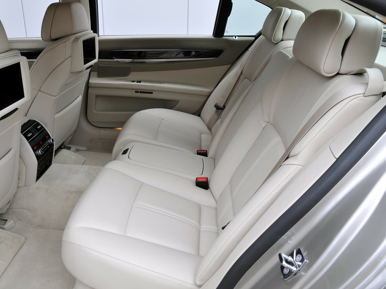 BMW 7 series V (F01/F02/F04) Седан Long, фото 11