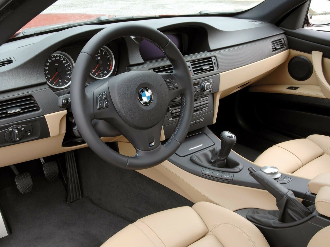 BMW M3 IV (E90) Седан, фото 11