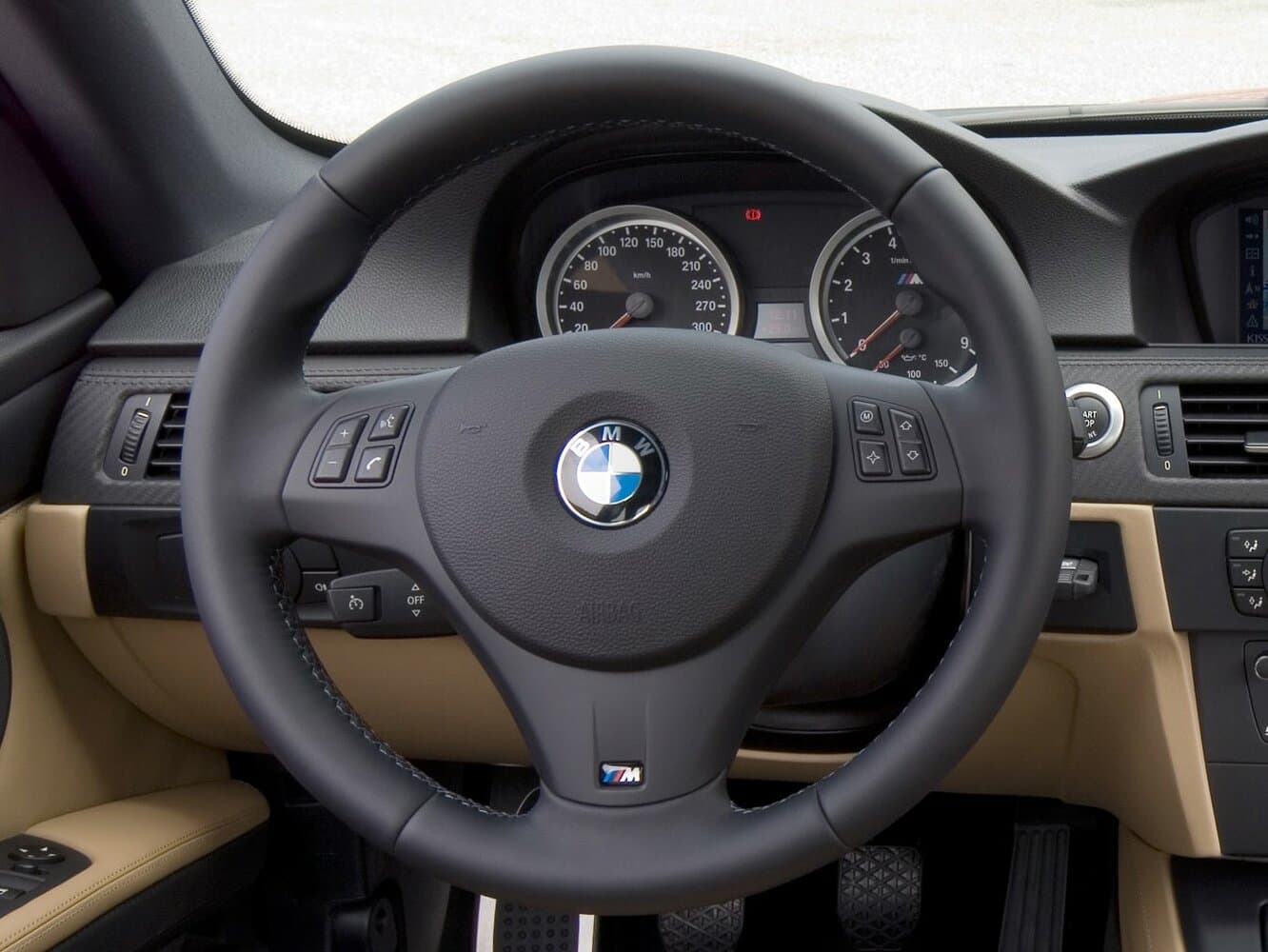 BMW M3 IV (E90) Седан, фото 8