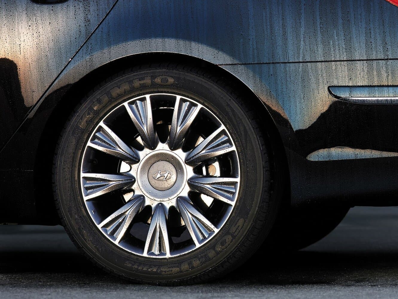 Hyundai Genesis I Седан, фото 19