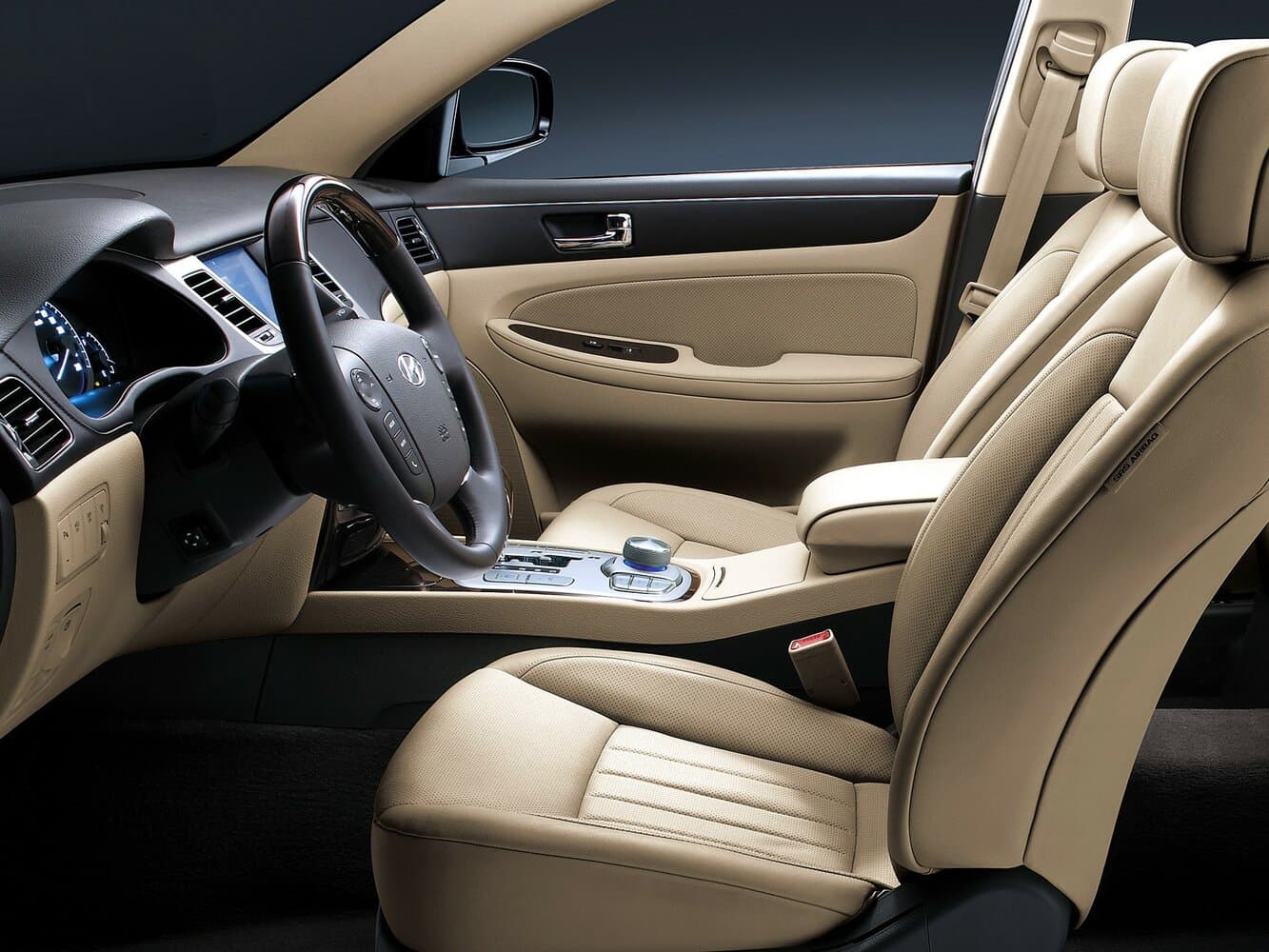 Hyundai Genesis I Седан, фото 12