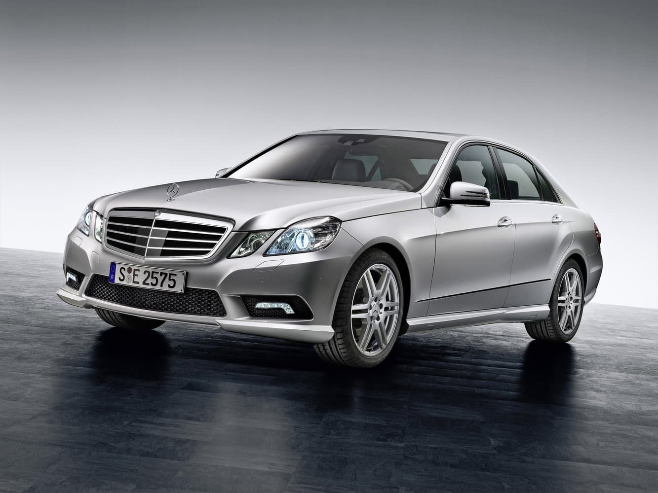 Mercedes-Benz E-Class IV (W212, S212, C207)