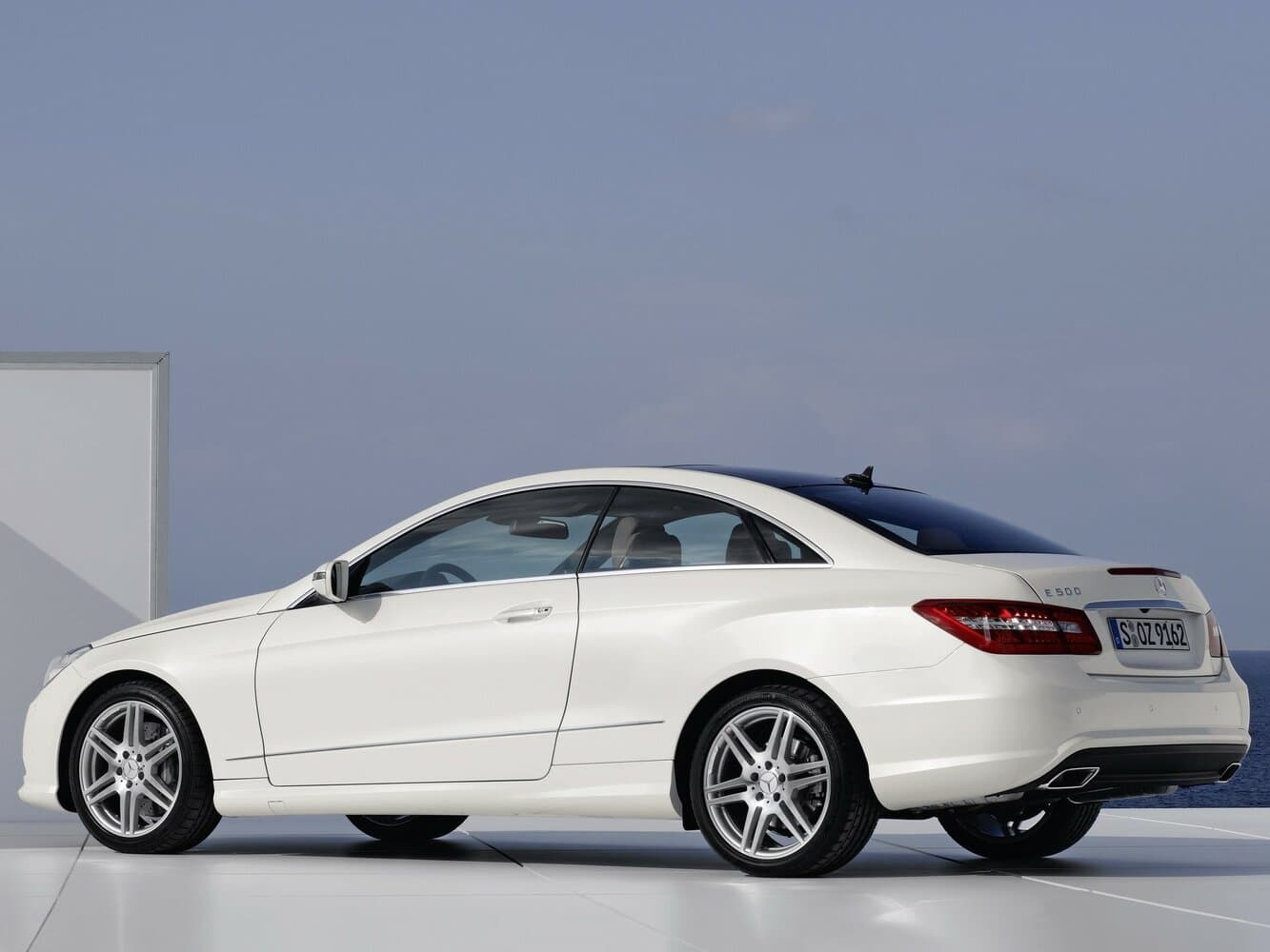 Mercedes-Benz E-Class IV (W212, S212, C207) Купе-хардтоп, фото 5