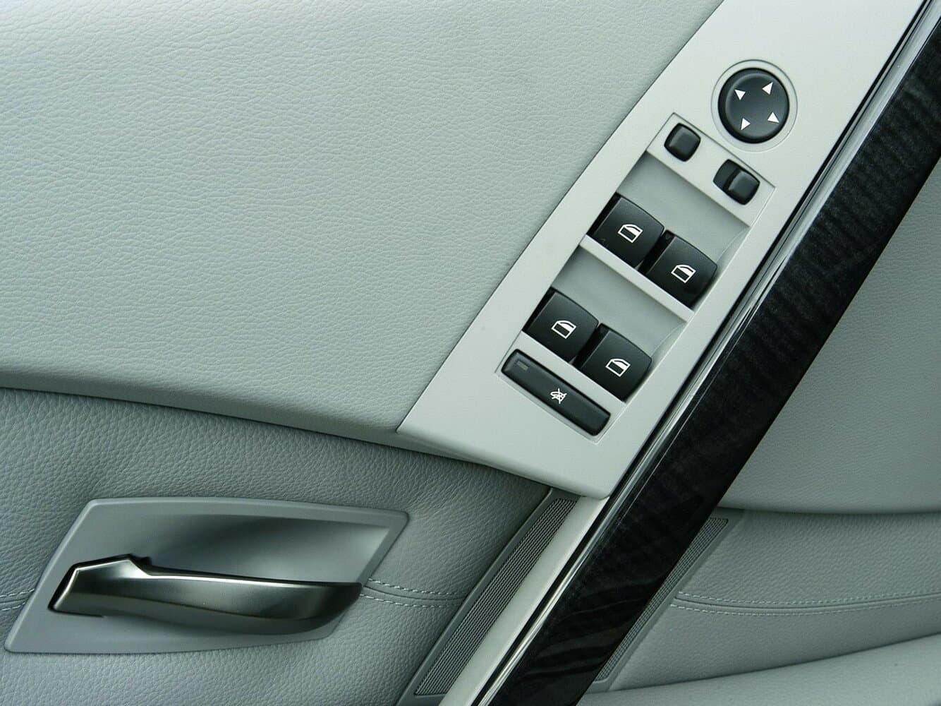 BMW 5 series V (E60/E61) Седан, фото 8