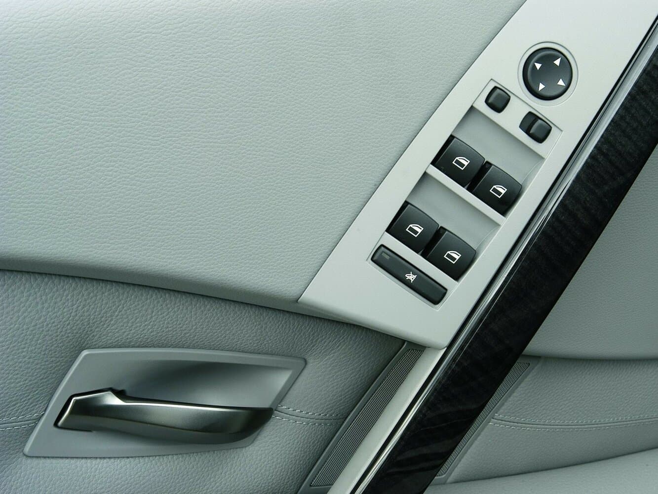 BMW 5 series V (E60/E61) Универсал 5 дв., фото 7