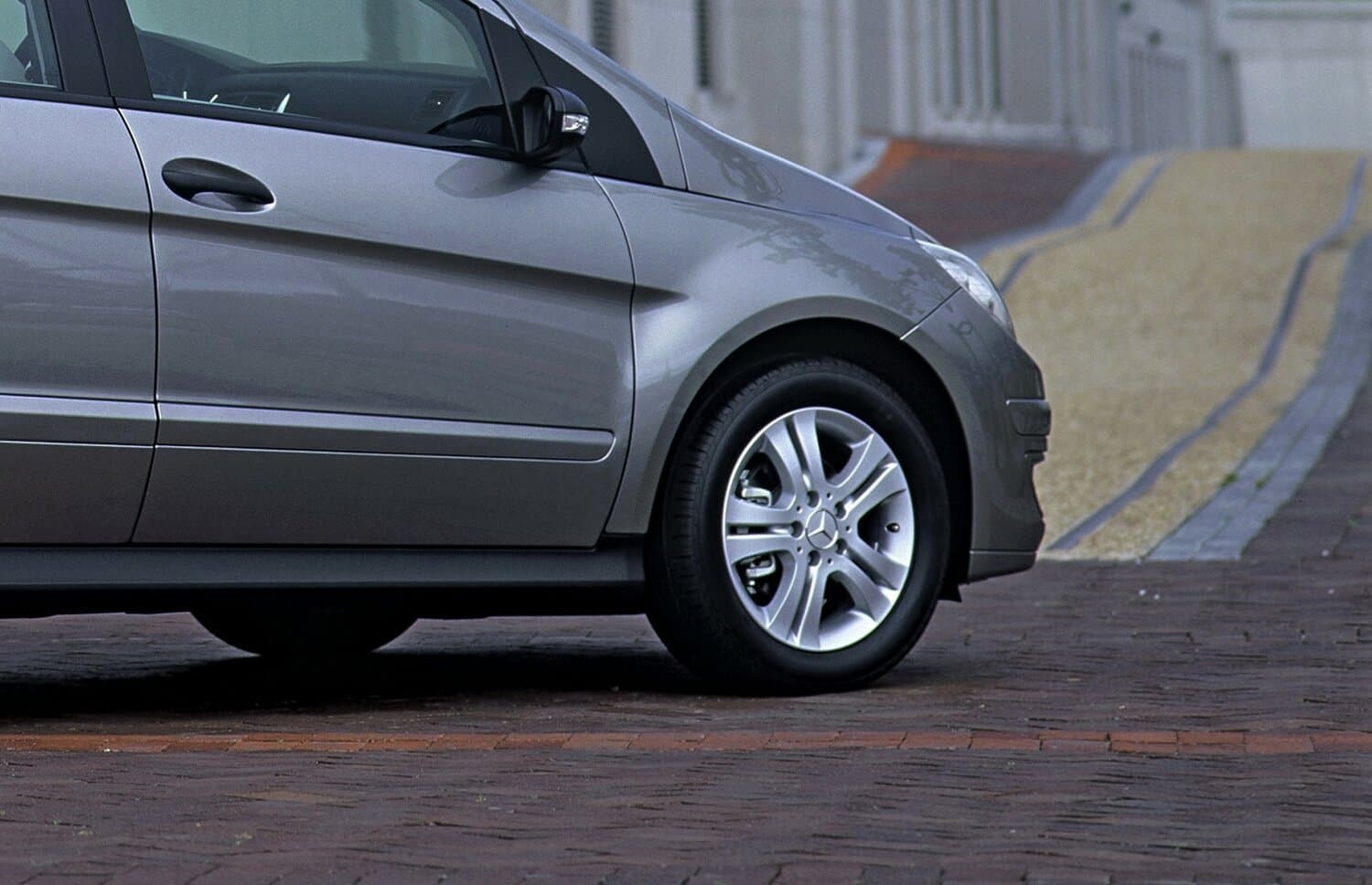 Mercedes-Benz B-Class I (W245) Хэтчбек 5 дв., фото 12