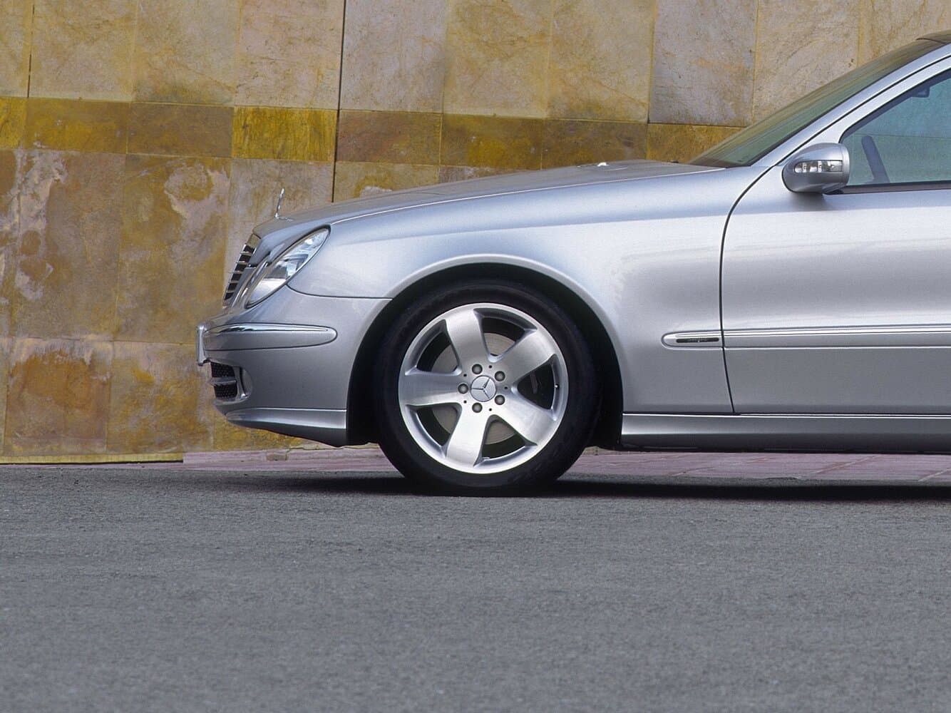 Mercedes-Benz E-Class III (W211, S211) Седан, фото 18