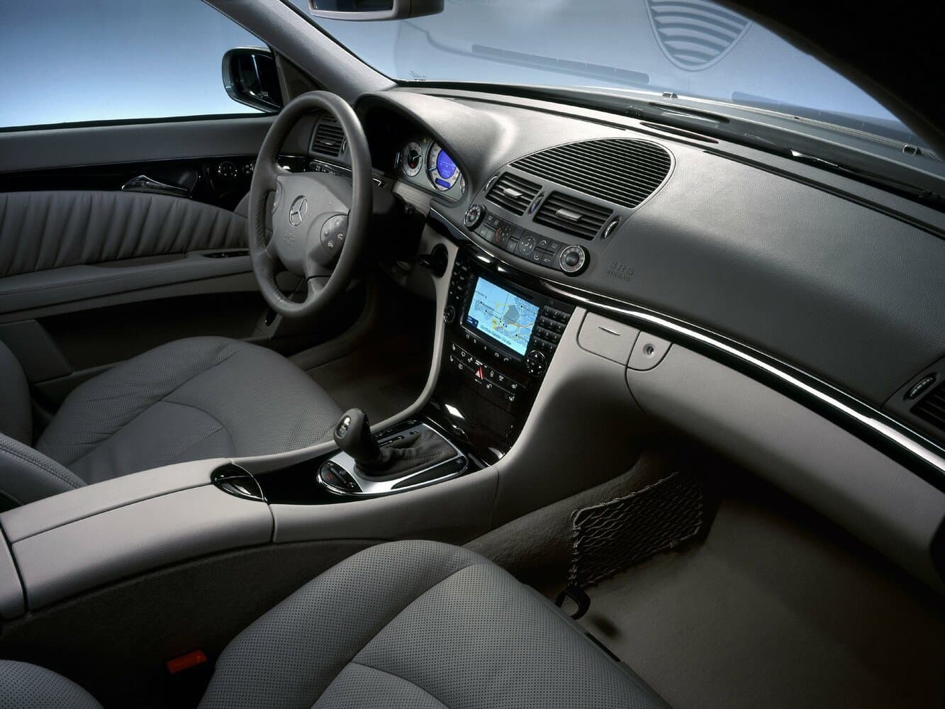 Mercedes-Benz E-Class III (W211, S211) Седан, фото 7