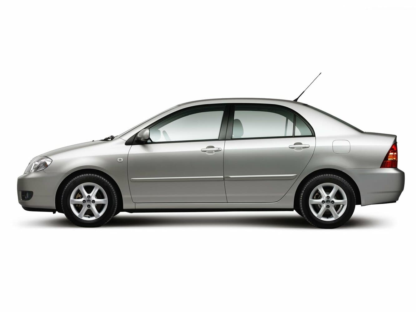 Toyota Corolla IX (E120, E130) Рестайлинг Седан, фото 2
