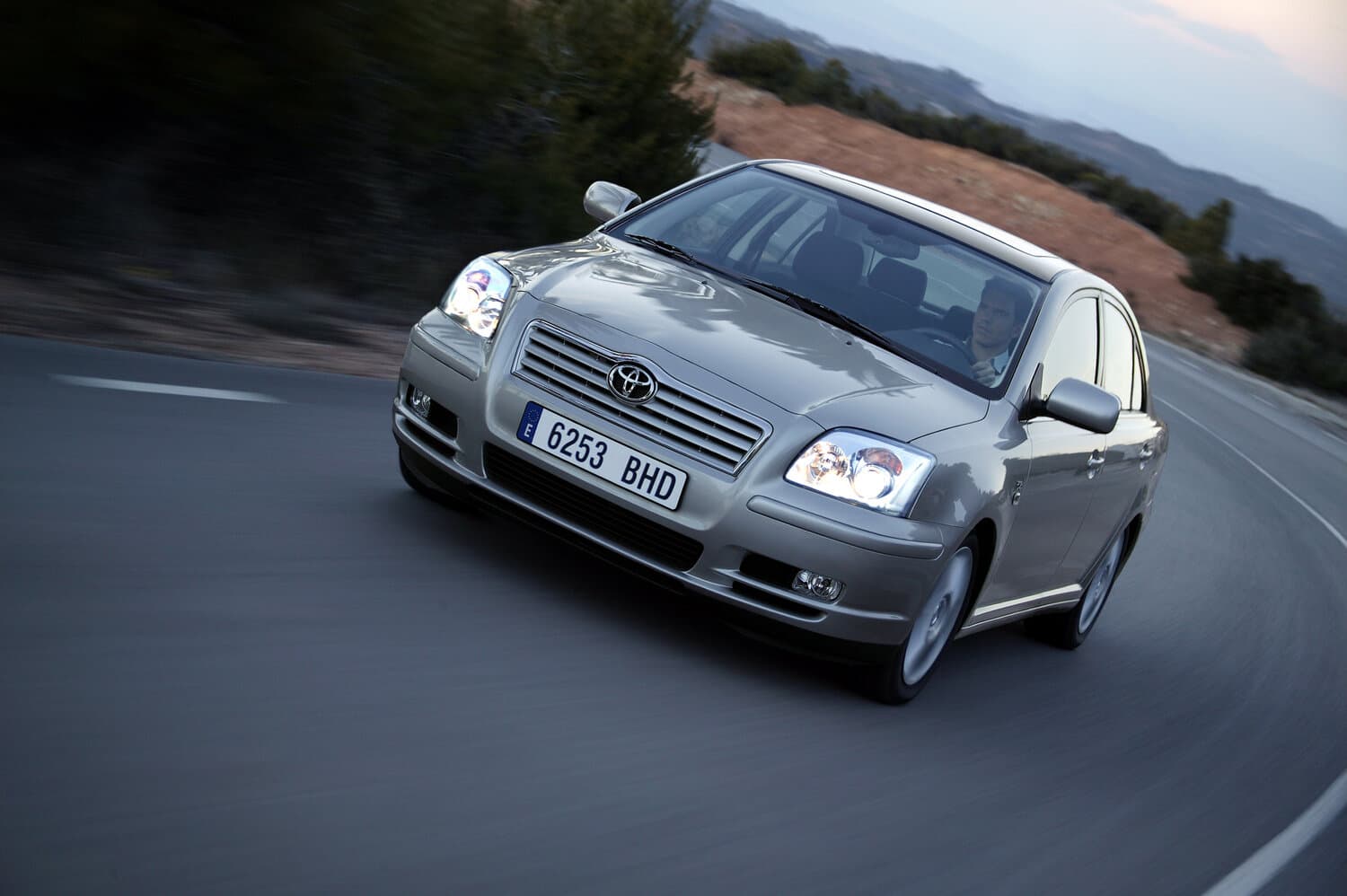 Toyota Avensis II Седан, фото 3