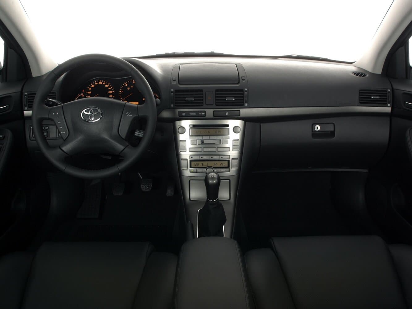 Toyota Avensis II Седан, фото 5