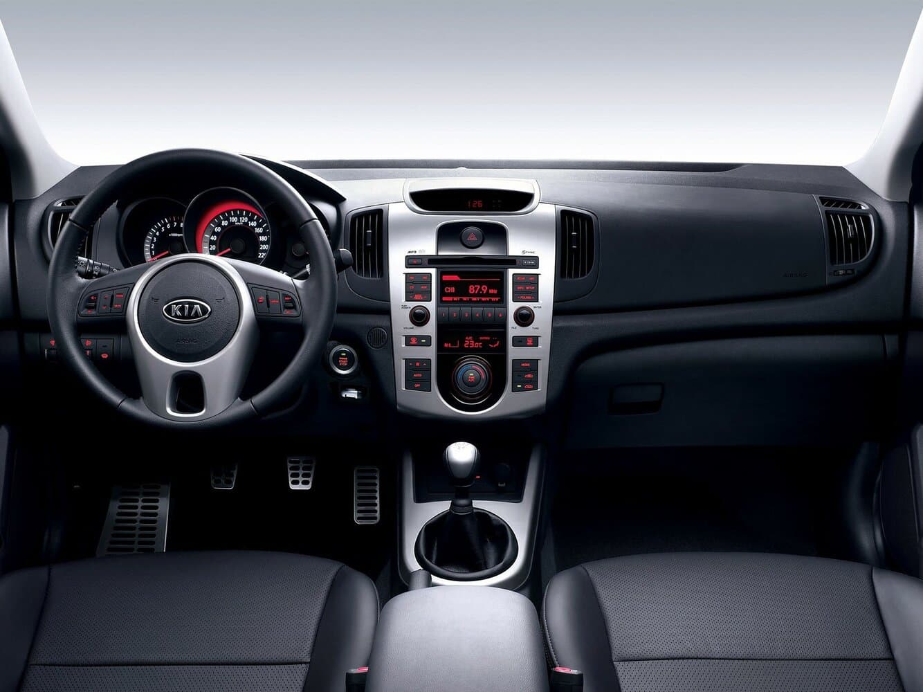 Kia Cerato II Седан, фото 5