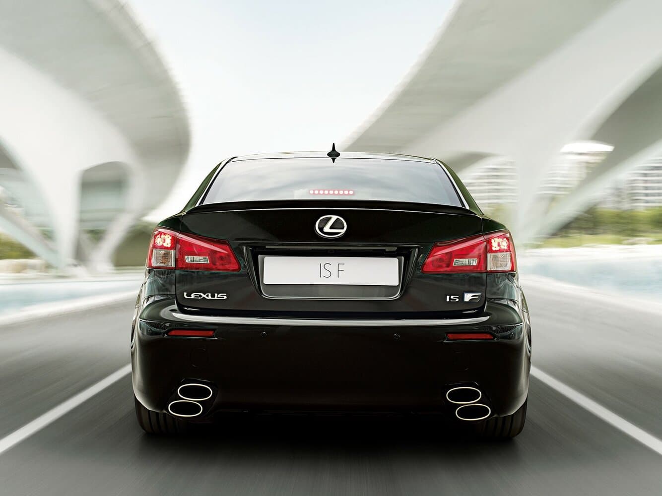 Lexus IS F  Седан, фото 4