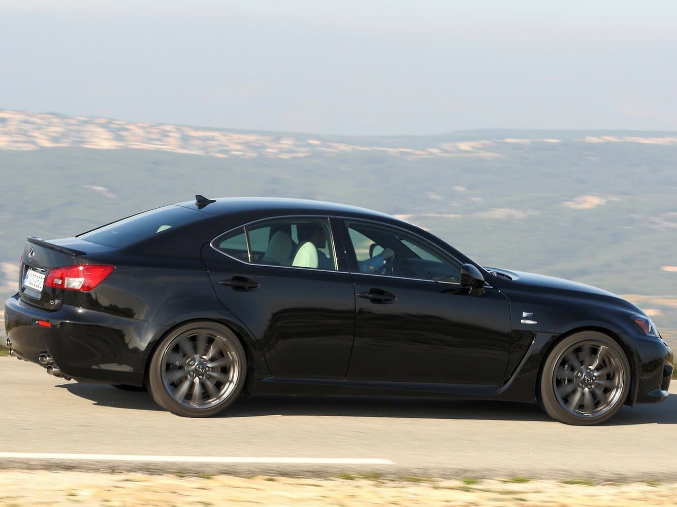 Lexus IS F  Седан, фото 2