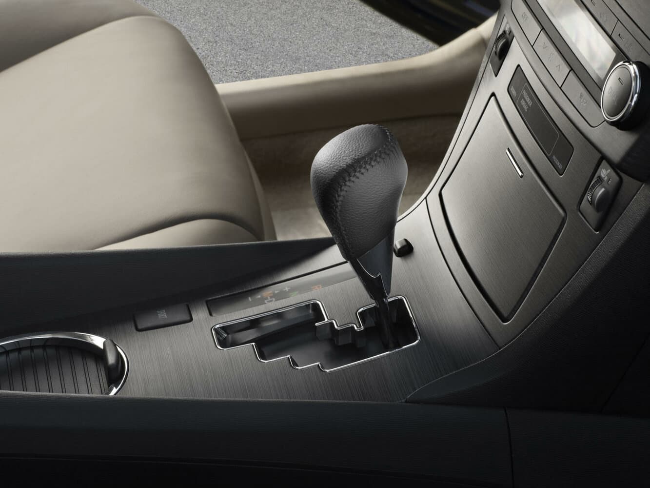 Toyota Avensis III Седан, фото 12