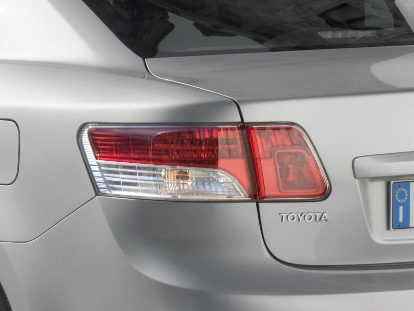 Toyota Avensis III Седан, фото 17