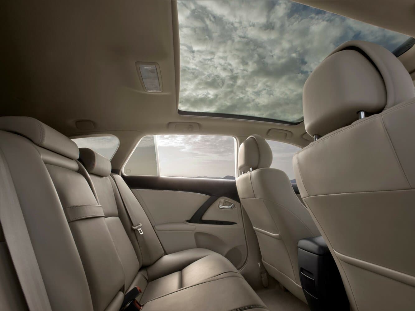 Toyota Avensis III Седан, фото 10