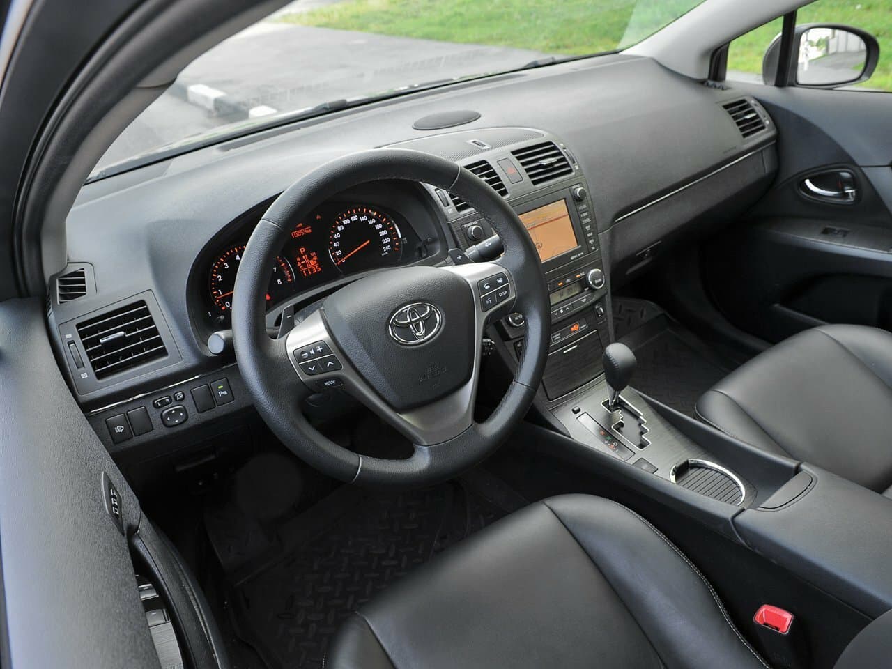 Toyota Avensis III Универсал 5 дв., фото 11