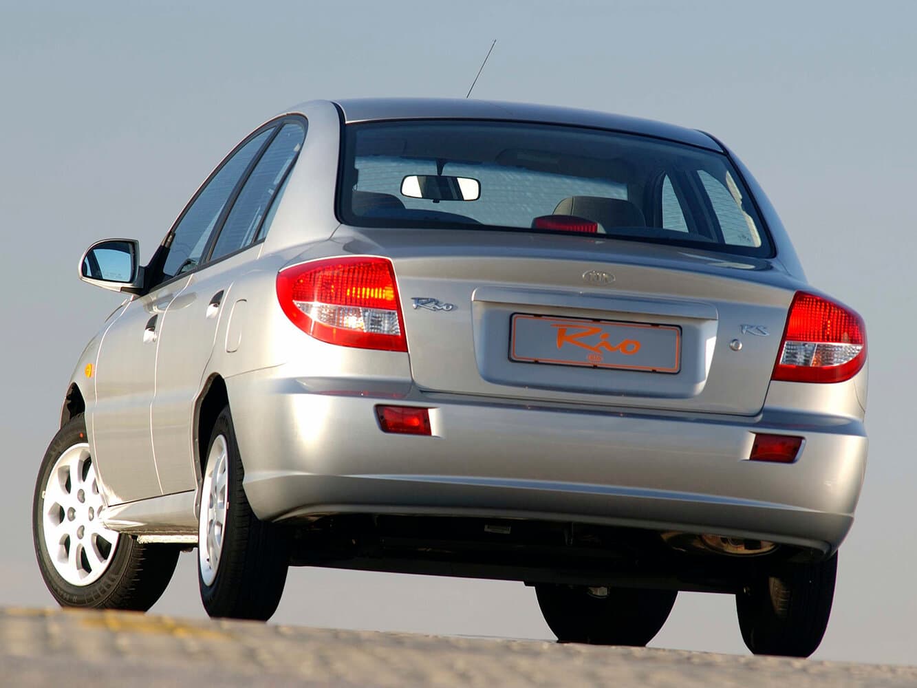 Kia Rio I Рестайлинг Седан, фото 3