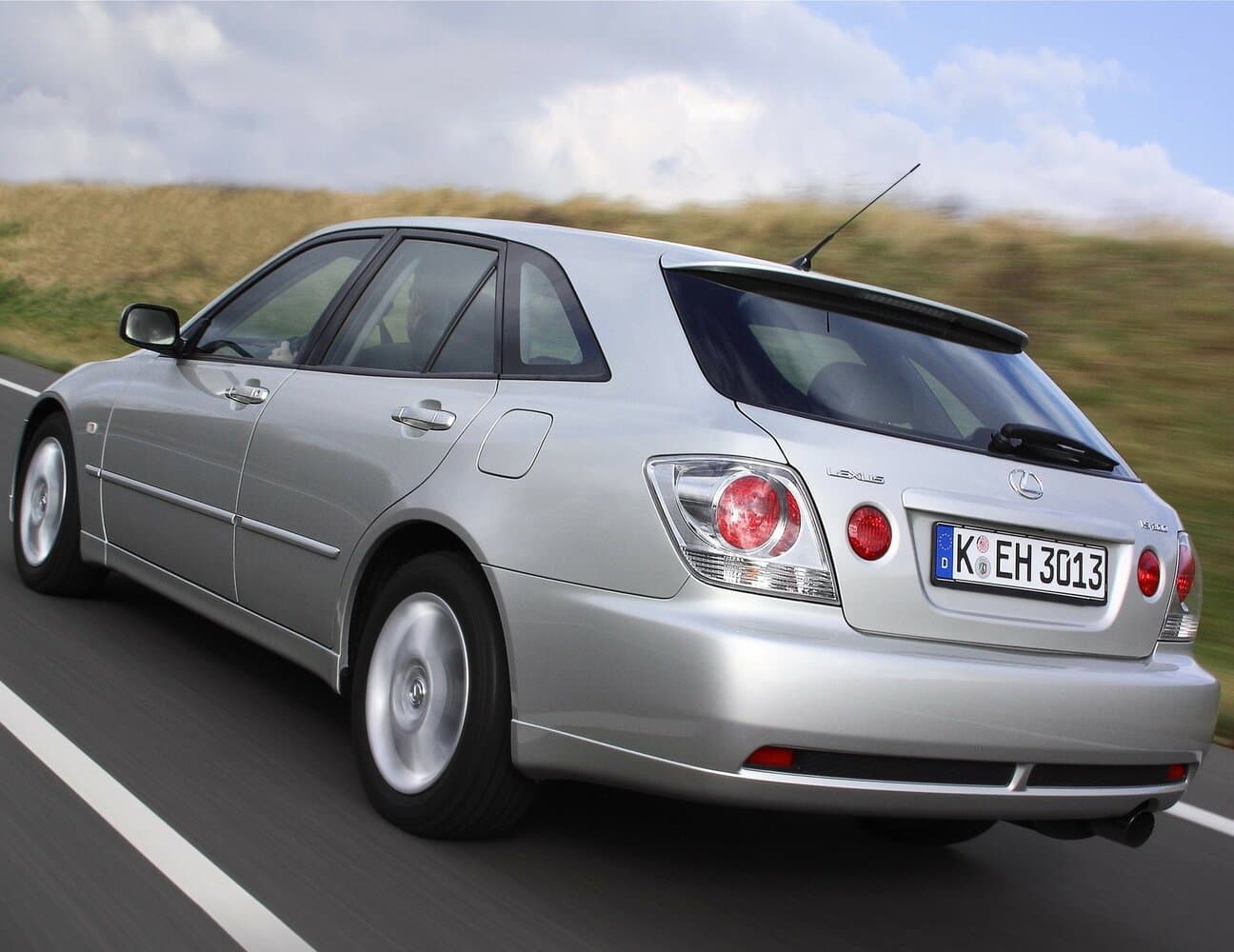 Lexus IS I Универсал 5 дв., фото 4